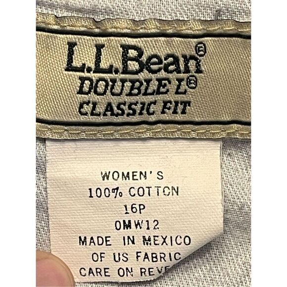 L.L. Bean Women's Relaxed Fit Jeans Black Double L Vintage Size 16P (2078) - Picture 7 of 7